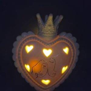Cuore in porcellana con led